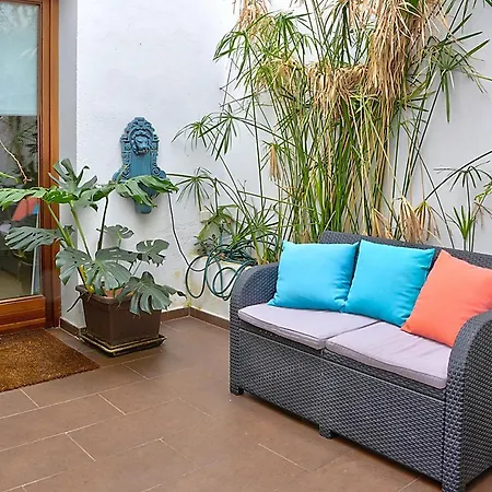 Casa De La Tinaja Apartment Seville